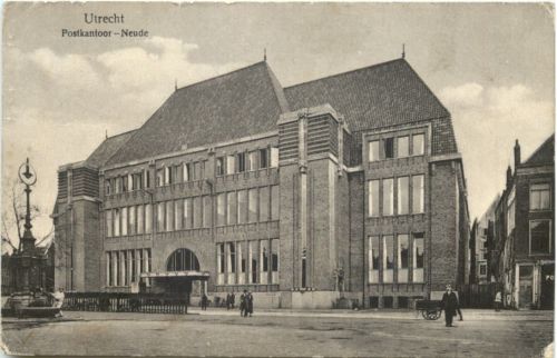 Utrecht - Pastkantoor-Neude