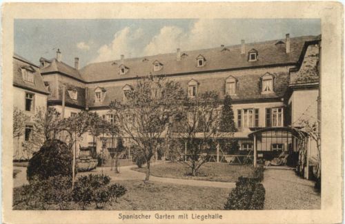 Boppard - Spanischer Garten mit Liegehalle
