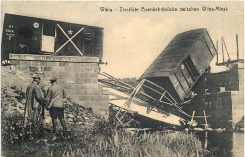 Wilna - ZerstörteEisenbahnbrücke zwischen Wilna-Minsk