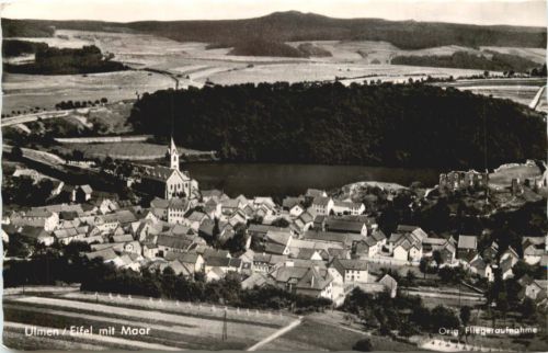 Ulmen Eifel mit Maar