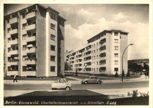 Berlin - Grunewald - Charlottenbrunnerstraße