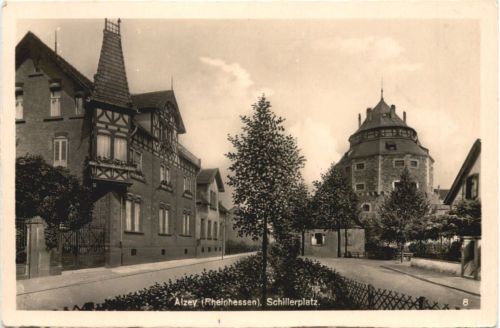 Alzey - Schillerplatz