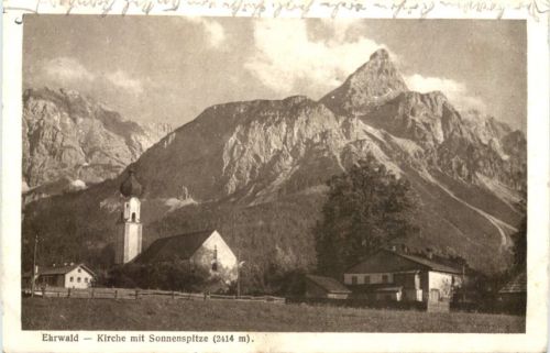 Ehrwald - Kirche mit Sonnenspitze