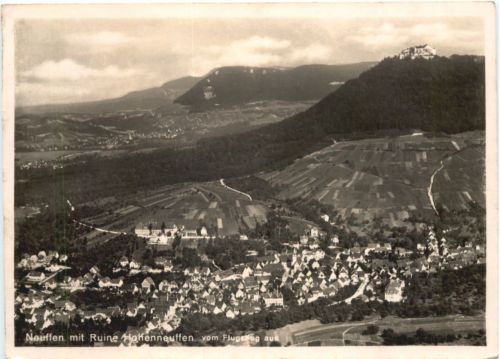 Neuffen mit Ruine Hohenneuffen