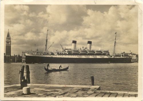 Motorschiff Monte Cervantes