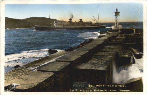 Port Vendres - La Phare