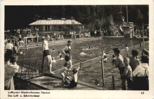 Niedernhausen Taunus - Schwimmbad
