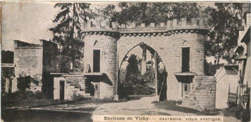 Vichy Hauterive - Mini postcard