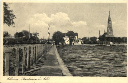 Schleswig - Strandweg an der Schlei