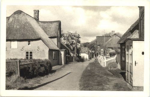 Dorfstraße auf Anrum