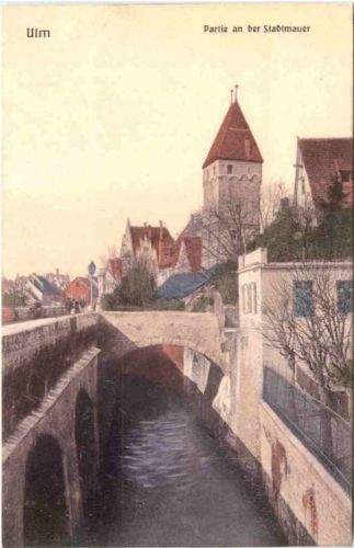 Ulm - Partie an der Staqdtmauer