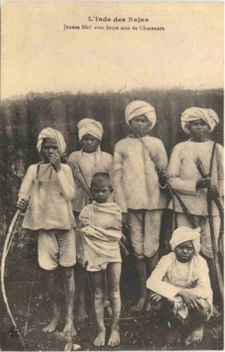 India - jeunes Bhil
