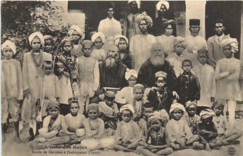 India - Ecole de Garcons a Jhalrapatan