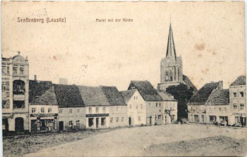 Senftenberg Lausitz - Markt mit der Kirche