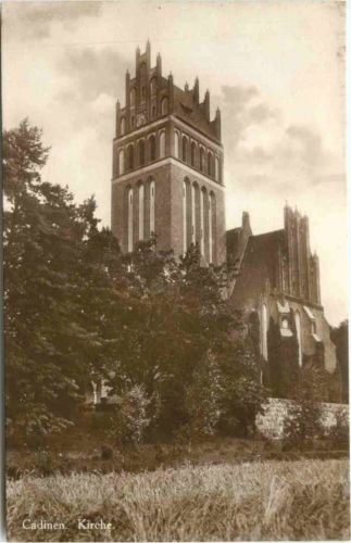 Cadinen - Kirche