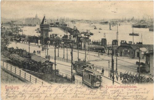 Hamburg - St. Pauli Landungsbrücken