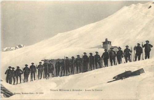 Skieurs Militaires a Arrondaz