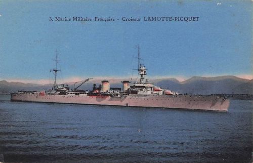 3. Marine Militaire Française Croiseur LAMOTTE-PICQUET