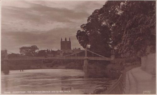 Hereford Henffordd Victoria Bridge, Cathedral From the river/Kirche