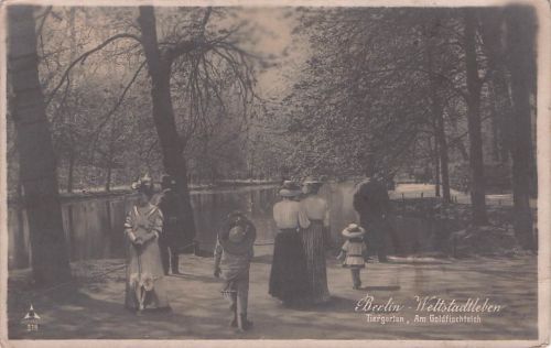 Berlin, Goldfischteich im Tiergarten