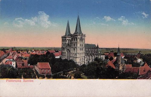 Stadtansicht mit Dom in Xanten Nordrhein-Westfalen
