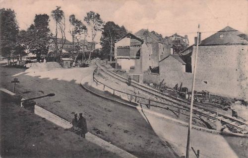 An der Ecke Avenue de la Gare