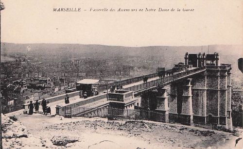 Marseille Passerelle des Ascenseurs de Notre Dame de la Garde Kat