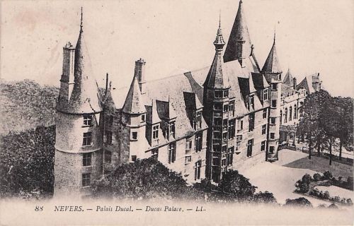 88 NEVERS. Palais Ducal. Ducal Palace. - L.L..