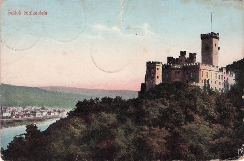 Schloss Stolzenfels und Oberlahnstein am Rhein