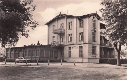 AK / Ansichtskarte Graal Mueritz Ostseebad FDGB Erholungsheim Seeschloss Kat. Seeheilbad Graal Mueritz