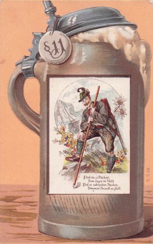 Bierkrug mit einem Zinndeckel