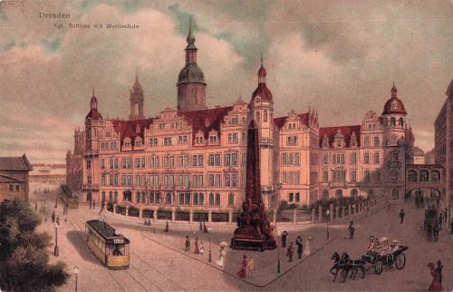 Dresden Koenigliches Schloss Wettinsaeule Strassenbahn Kat. Dresden Elbe