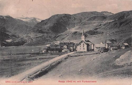 Realp mit Furkastrasse