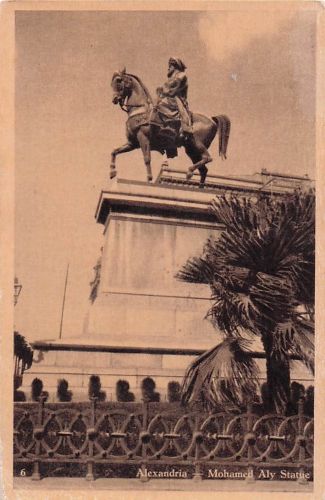Alexandria Mohamed Aly Statue