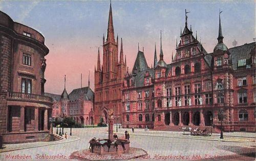 Postkarte Wiesbaden -- Schlossplatz