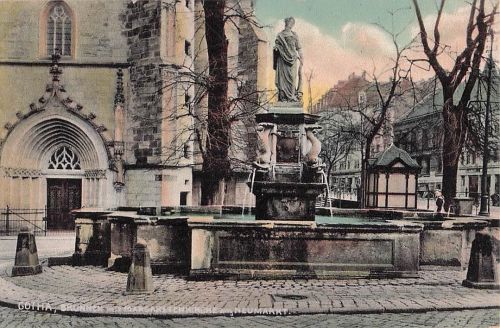Neumarkt-Brunnen