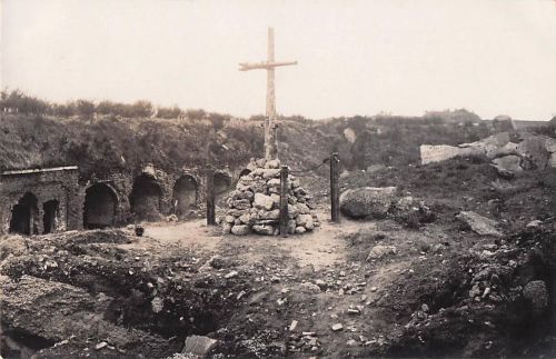 Erster Weltkrieg: Belgischer Rückzug 1914 – Vintage-Postkarten