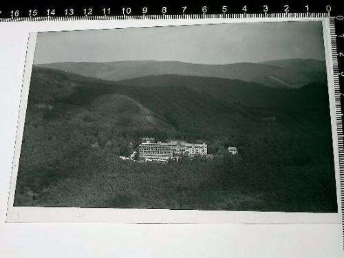 Gräfenhausen: Mit dem bekannten Gewerbegebiet und der Autobahnraststätte.