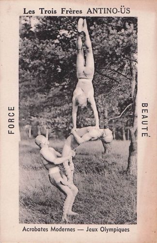 „Les Trois Frères ANTINO-ÜS