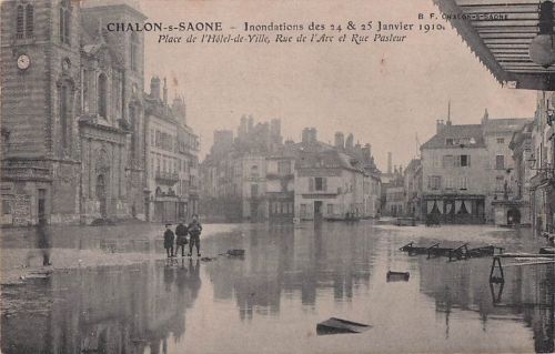 44. CHALON-S-SAONE Inondations des 24 & 25 Janvier 1910.