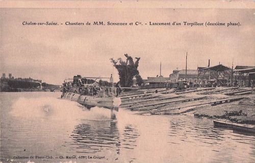 Chalon-sur-Saône. Chantiers de MM. SCHNEIDER et Cie. Lancement d'un Torpilleur (deuxième phase).