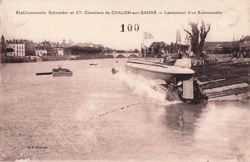 Etablissements Schneider et C". Chantiers de CHALON-sur-SAONE Lancement d'un Submersible