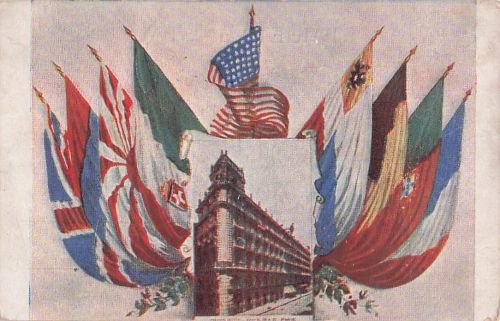 Diese antike Postkarte zeigt das Gran Hotel an der Calle del Arenal in Madrid, Spanien