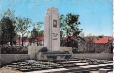Monument aux Morts (Kriegerdenkmal) in Aïn Sefra, einer Stadt im Westen von Algerien