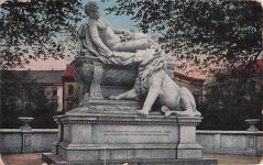Alte Ansichtskarte: Düsseldorf – Kriegerdenkmal im Hofgarten