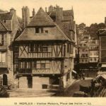Morlaix - Place des Halles