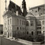 Sens - L Hotel de Ville
