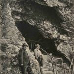 Sturmannshöhle bei Obermaiselstein im Allgäu, der Höhleneingang