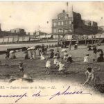 Le Havre - Enfants jouaut sur la Plage