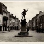 Remiremont - Le Volontaire et les Arcades